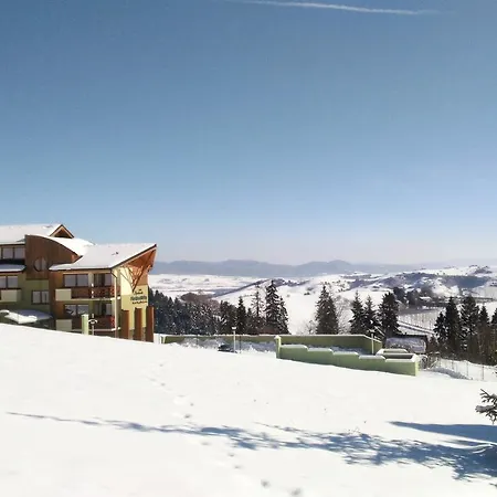 Pinewood Valley *
